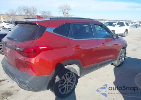 2021 Kia Seltos S from USA, damaged, VIN KNDEUCAA2M7047059